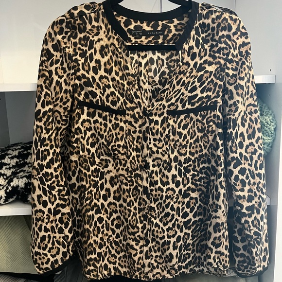 Zara Leopard Print Blouse, XS. - Picture 5 of 5